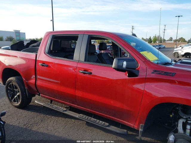 Продажа на аукционе авто 2026 Chevrolet Silverado 1500 4wd  Short Bed Lt Trail Boss, vin: 3GCUKFE82TG209107, номер лота: 44970067