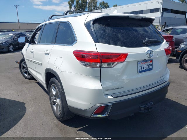 Продажа на аукционе авто 2017 Toyota Highlander Limited, vin: 5TDDZRFH7HS399524, номер лота: 44970082
