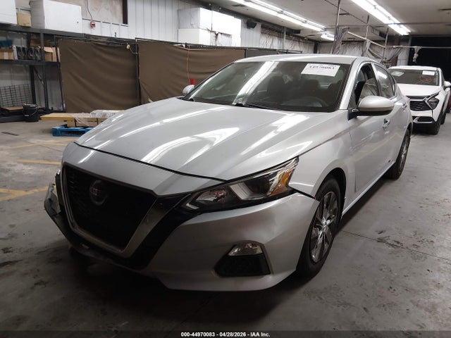 44970083 :رقم المزاد ، 1N4BL4BV8MN301520 vin ، 2021 Nissan Altima S Fwd مزاد بيع