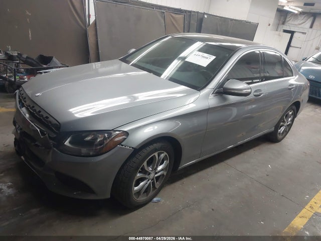 2015 Mercedes-benz C 300 4matic მანქანა იყიდება აუქციონზე, vin: 55SWF4KB8FU034971, აუქციონის ნომერი: 44970087