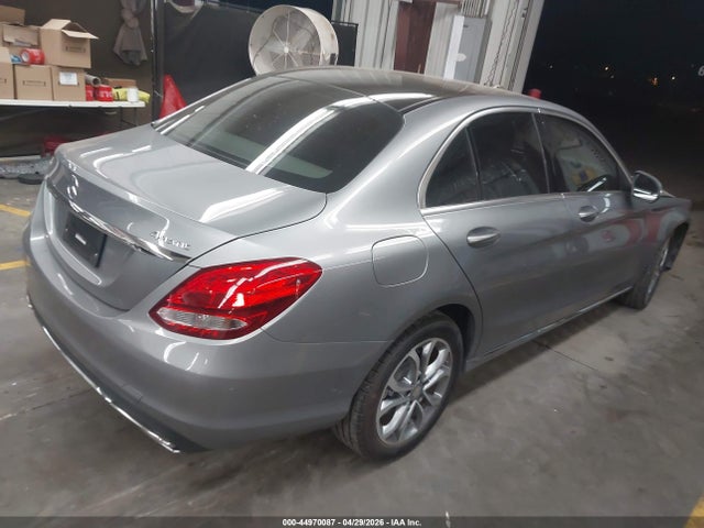 2015 Mercedes-benz C 300 4matic მანქანა იყიდება აუქციონზე, vin: 55SWF4KB8FU034971, აუქციონის ნომერი: 44970087