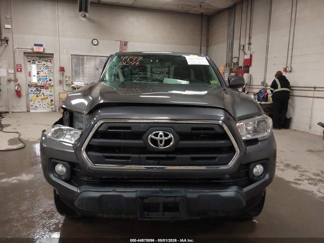 Продаж на аукціоні авто 2016 Toyota Tacoma Sr5 V6, vin: 5TFSZ5AN7GX019118, номер лоту: 44970096