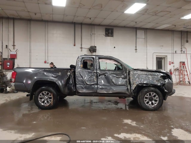 Продаж на аукціоні авто 2016 Toyota Tacoma Sr5 V6, vin: 5TFSZ5AN7GX019118, номер лоту: 44970096