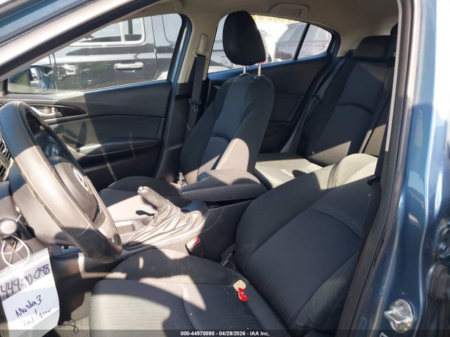 Продажа на аукционе авто 2014 Mazda Mazda3 I Sport, vin: JM1BM1K70E1200648, номер лота: 44970098