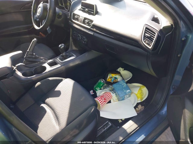Продажа на аукционе авто 2014 Mazda Mazda3 I Sport, vin: JM1BM1K70E1200648, номер лота: 44970098