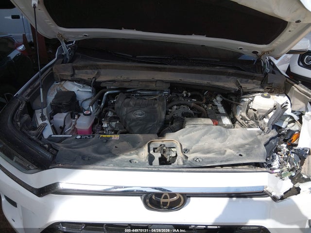 Toyota Grand Highlander Xle 2024 5TDAAAB58RS017686 Image 10