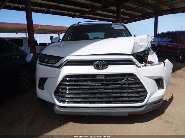 Toyota Grand Highlander Xle 2024 5TDAAAB58RS017686 Image 12