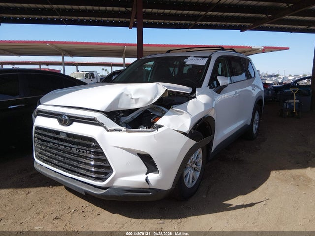 Toyota Grand Highlander Xle 2024 5TDAAAB58RS017686 Image 2
