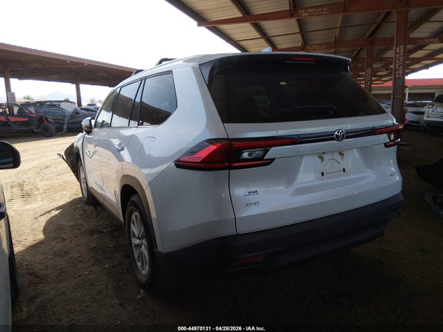Toyota Grand Highlander Xle 2024 5TDAAAB58RS017686 Image 3