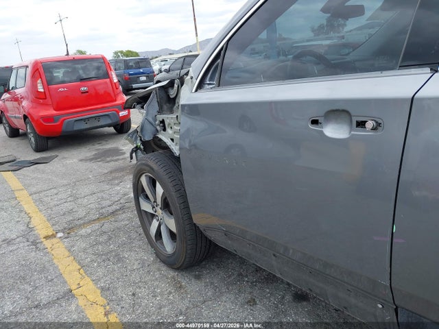 1GNEVHKW5LJ130417 Chevrolet Traverse Awd Lt Leather