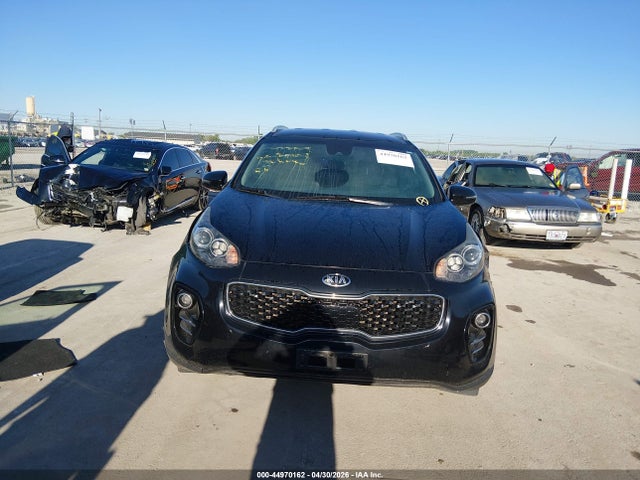 Продажа на аукционе авто 2018 Kia Sportage Lx, vin: KNDPMCAC4J7328608, номер лота: 44970162