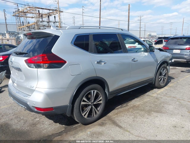 44970178 :رقم المزاد ، JN8AT2MT3KW501867 vin ، 2019 Nissan Rogue Sv مزاد بيع