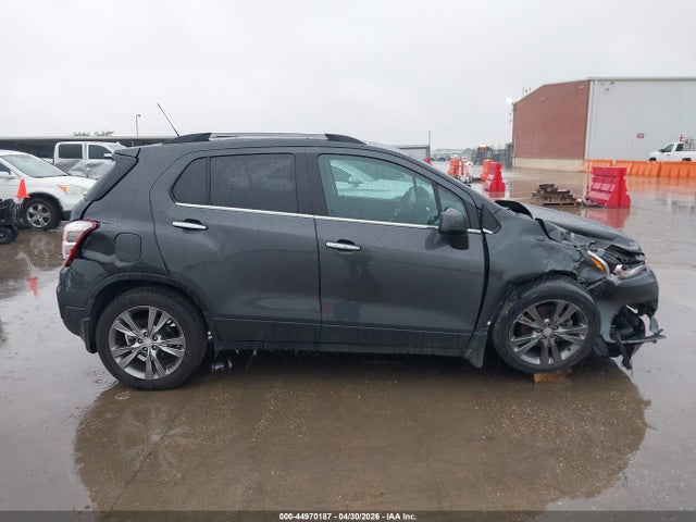 2018 Chevrolet Trax Premier მანქანა იყიდება აუქციონზე, vin: 3GNCJRSB8JL258081, აუქციონის ნომერი: 44970187