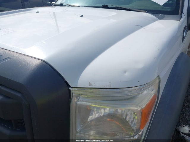 2011 Ford F-450 Chassis Xl მანქანა იყიდება აუქციონზე, vin: 1FDUF4GY8BEA31629, აუქციონის ნომერი: 44970188
