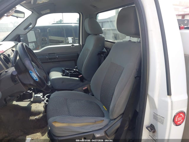 2011 Ford F-450 Chassis Xl მანქანა იყიდება აუქციონზე, vin: 1FDUF4GY8BEA31629, აუქციონის ნომერი: 44970188