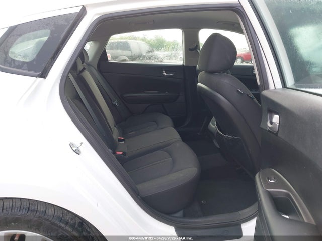 44970192 :رقم المزاد ، 5XXGT4L39GG008870 vin ، 2016 Kia Optima Lx مزاد بيع