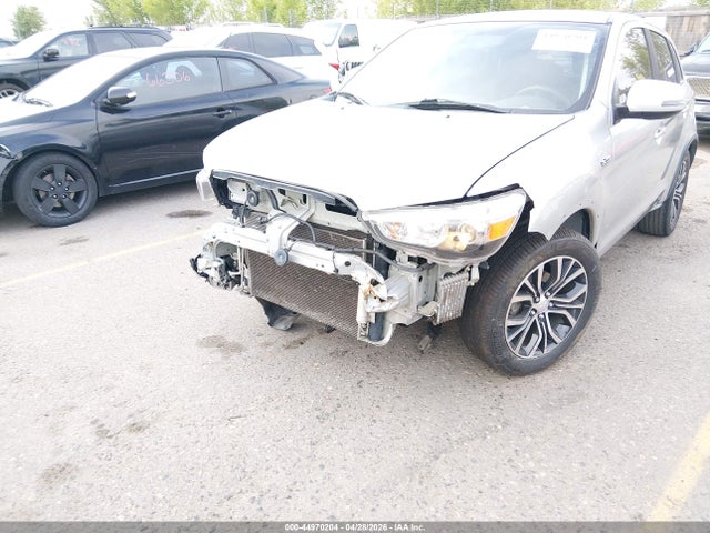 Продаж на аукціоні авто 2018 Mitsubishi Outlander Sport 2.0 Es, vin: JA4AR3AU0JZ003694, номер лоту: 44970204