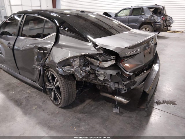 3N1AB8DV3NY270567 Nissan Sentra Sr Xtronic Cvt