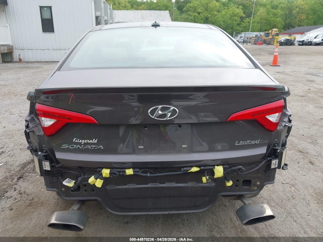 44970236 :رقم المزاد ، 5NPE34AF0FH105429 vin ، 2015 Hyundai Sonata Limited مزاد بيع