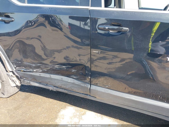 1GNEVMKWXKJ242380 Chevrolet Traverse 2fl