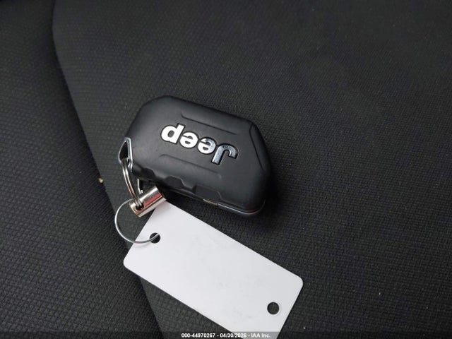 44970267 :رقم المزاد ، 1C4HJXDN9NW120429 vin ، 2022 Jeep Wrangler Unlimited Sport 4x4 مزاد بيع