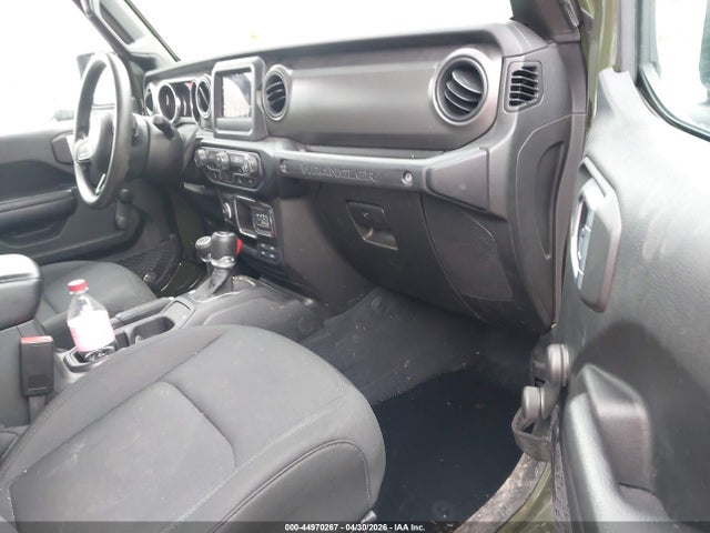 44970267 :رقم المزاد ، 1C4HJXDN9NW120429 vin ، 2022 Jeep Wrangler Unlimited Sport 4x4 مزاد بيع