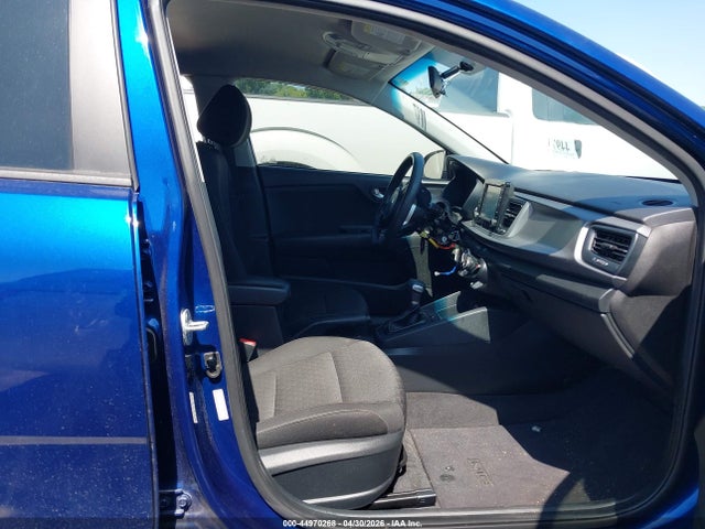 2020 Kia Rio S მანქანა იყიდება აუქციონზე, vin: 3KPA24AD3LE349866, აუქციონის ნომერი: 44970268