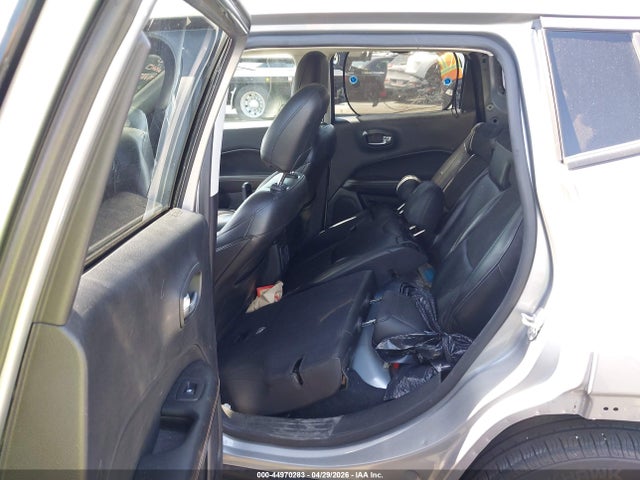 2020 Jeep Compass Latitude Fwd მანქანა იყიდება აუქციონზე, vin: 3C4NJCBB1LT235372, აუქციონის ნომერი: 44970283