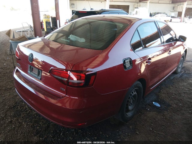 3VW267AJXGM211914 Volkswagen Jetta 1.4t S