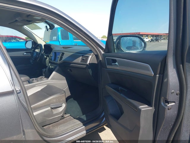 44970289 :رقم المزاد ، 1V2KR2CA1JC584857 vin ، 2018 Volkswagen Atlas 3.6l V6 Se مزاد بيع