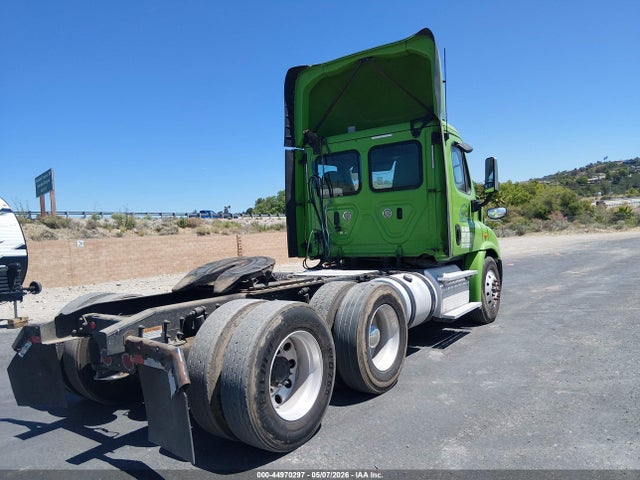 1FUJGBDV7JLJL4997 Freightliner Cascadia 113