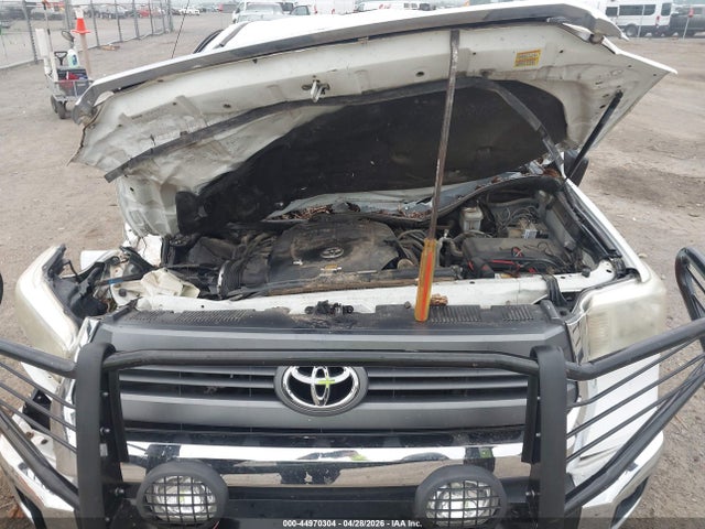 Aukcja sprzedaży 2014 Toyota Tundra Sr5 5.7l V8, vin: 5TFDW5F18EX330884, numer aukcji: 44970304