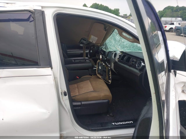 Aukcja sprzedaży 2014 Toyota Tundra Sr5 5.7l V8, vin: 5TFDW5F18EX330884, numer aukcji: 44970304