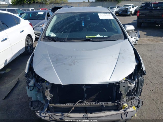JTDKBRFU0H3568681 Toyota Prius Two