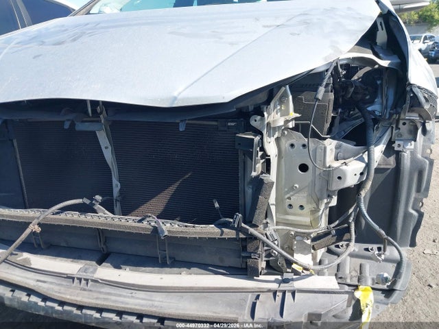 JTDKBRFU0H3568681 Toyota Prius Two