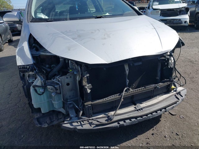 JTDKBRFU0H3568681 Toyota Prius Two
