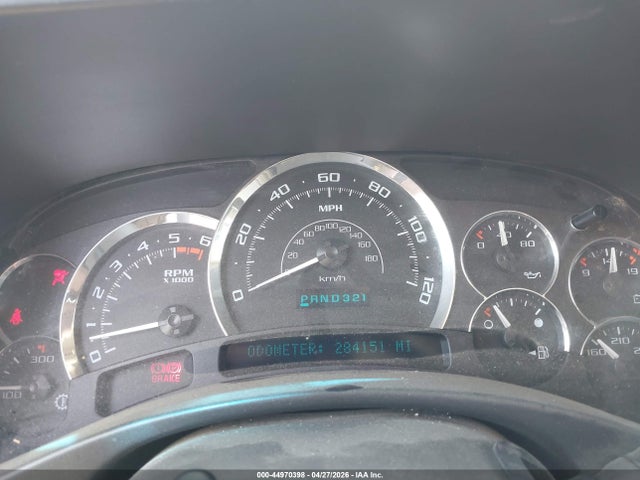 2005 Cadillac Escalade Esv Standard მანქანა იყიდება აუქციონზე, vin: 3GYFK66N95G175385, აუქციონის ნომერი: 44970398