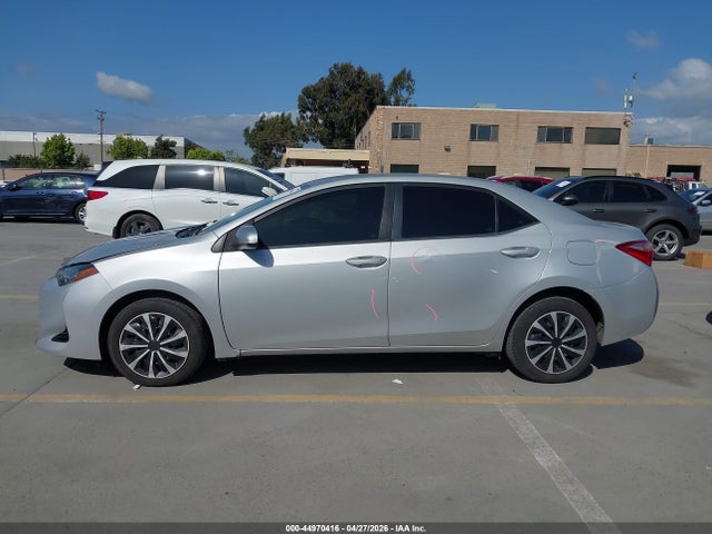 Toyota COROLLA LE 2018 2T1BURHE9JC023401 Image 14