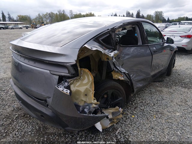Продажа на аукционе авто 2026 Tesla Model Y Premium Rear-wheel Drive/standard Rear-wheel Drive, vin: 7SAYGDED6TF391195, номер лота: 44970418