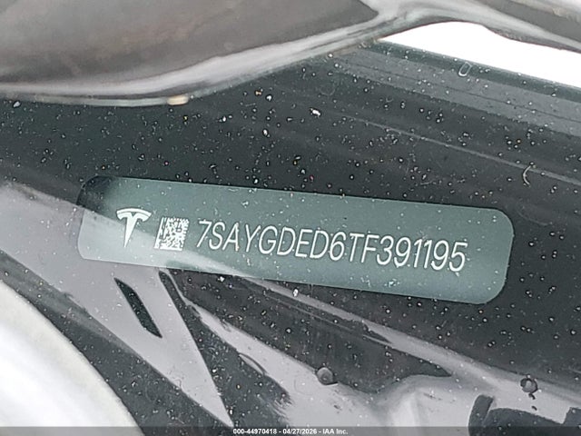 7SAYGDED6TF391195 Tesla Model Y Premium Rear-wheel Drive/standard Rear-wheel Drive