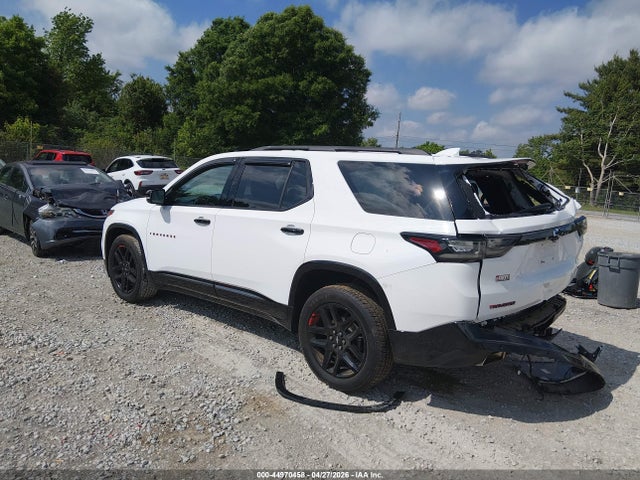 Chevrolet Traverse Premier 2018 1GNERKKW0JJ167518 Image 3