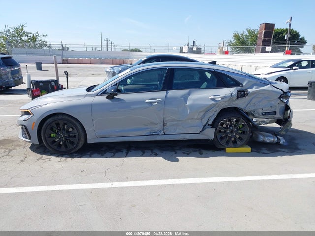 KNAG44J85T5479700 KIA K5 Gt