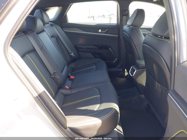KNAG44J85T5479700 KIA K5 Gt