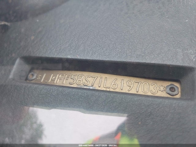 Aukcja sprzedaży 2001 Jeep Cherokee Limited/sport, vin: 1J4FF58S71L619703, numer aukcji: 44970495