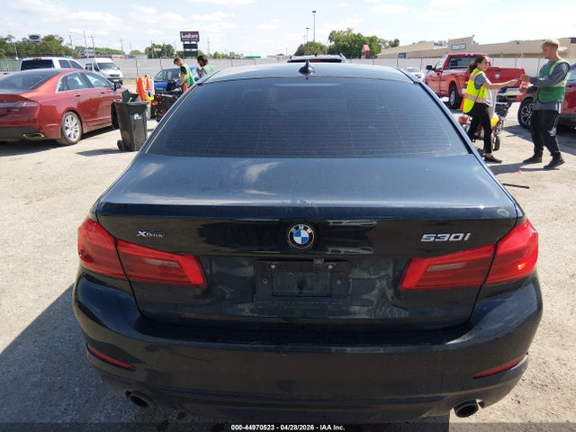 BMW 530i Xdrive 2017 WBAJA7C33HWA70830 Image 16