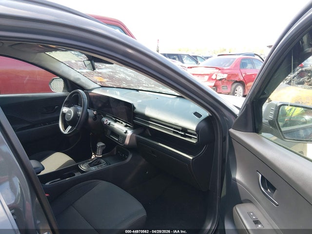 44970562 :رقم المزاد ، KM8HB3AB8SU272592 vin ، 2025 Hyundai Kona Sel مزاد بيع