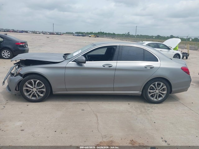 55SWF4JB8GU141716 Mercedes-Benz C 300
