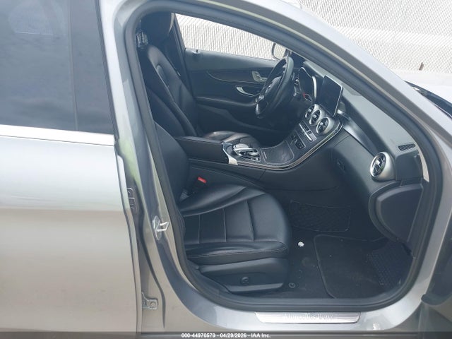 55SWF4JB8GU141716 Mercedes-Benz C 300