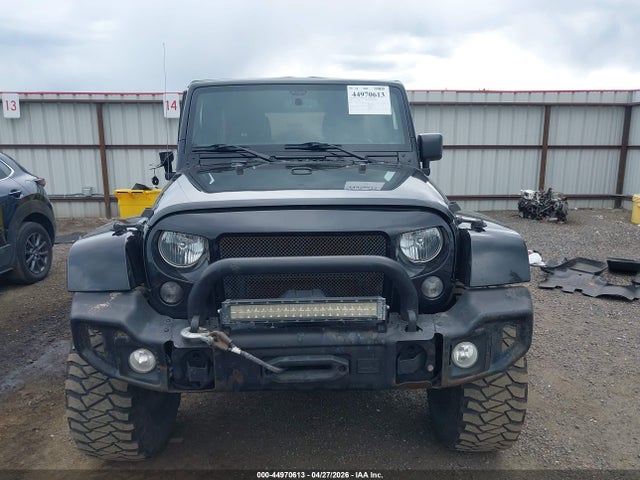 1C4BJWFG4GL337891 Jeep Wrangler Unlimited Rubicon