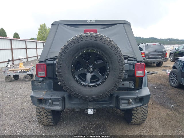 1C4BJWFG4GL337891 Jeep Wrangler Unlimited Rubicon